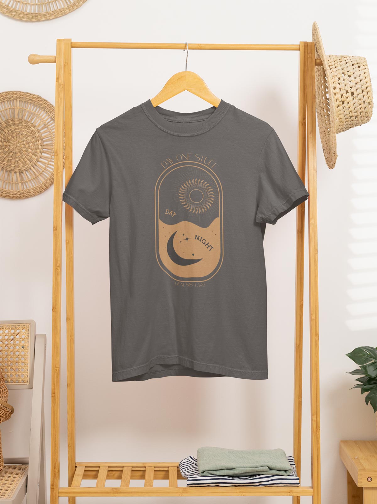 Day One Stuff | Vintage Style Sun and Moon