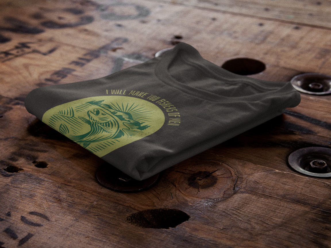 Fishers Of Men Vintage Style Badge | Christian Faith Inspired Snow Washed Oversized Cotton T-Shirt