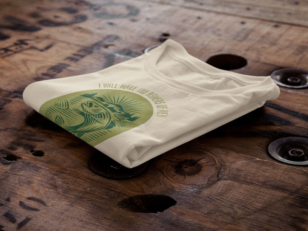 Fishers Of Men Vintage Style Badge | Christian Faith Inspired Snow Washed Oversized Cotton T-Shirt