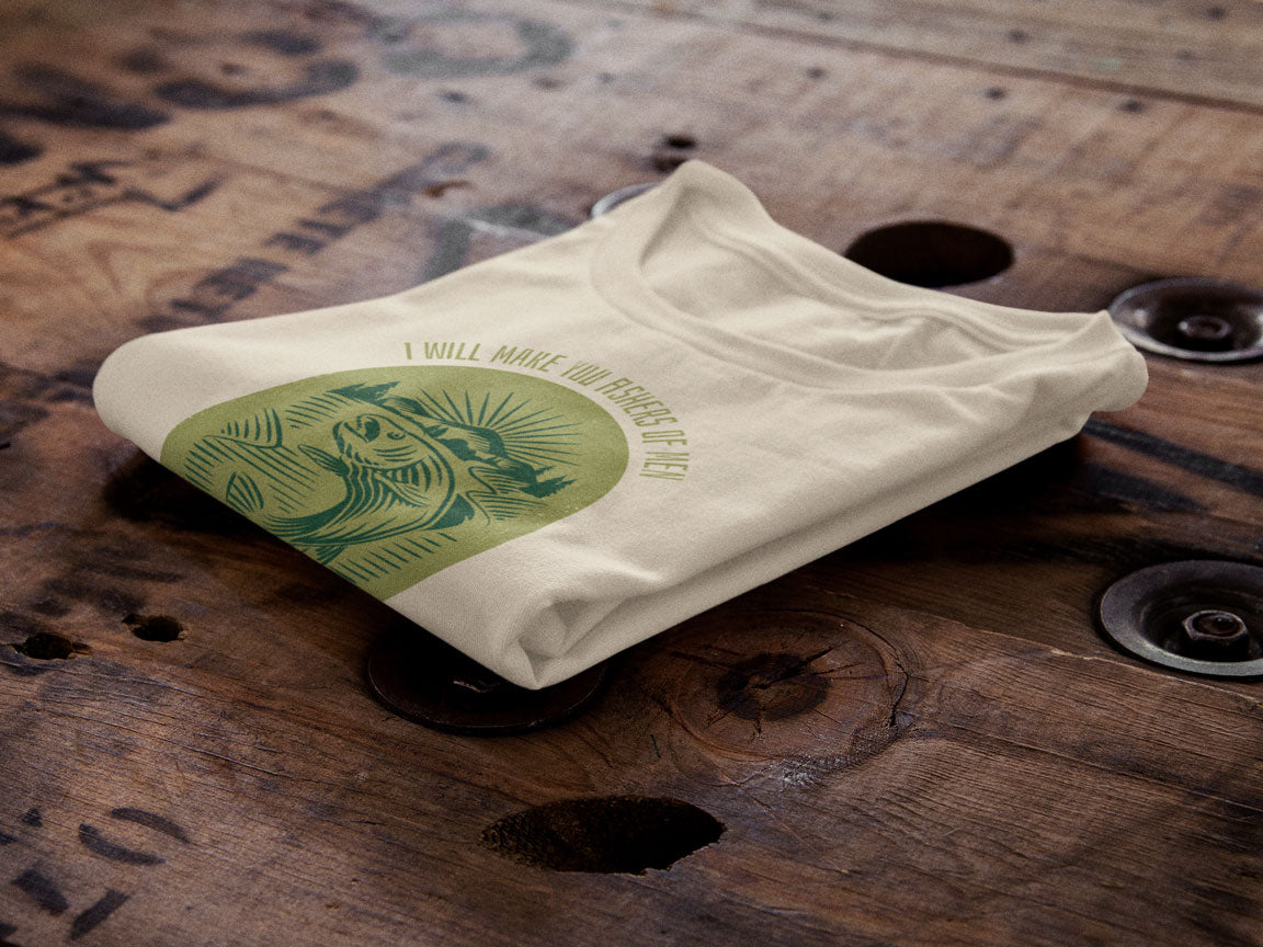 Fishers Of Men Vintage Style Badge | Christian Faith Inspired Snow Washed Oversized Cotton T-Shirt